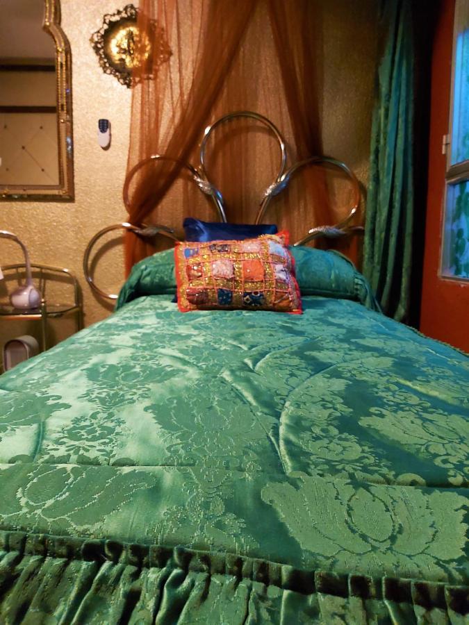 Alicante Room And Gayfriendly Экстерьер фото